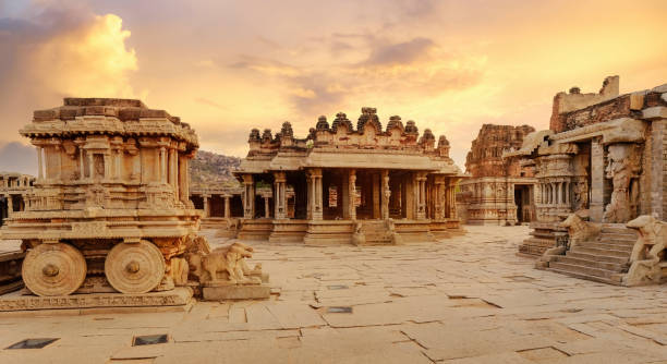 Day 03: Hospet – Hampi Sightseeing – Return to Hospet